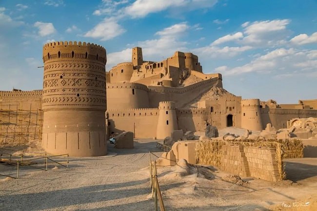 بم، نگین سرافراز کویر و میراثی جهانی