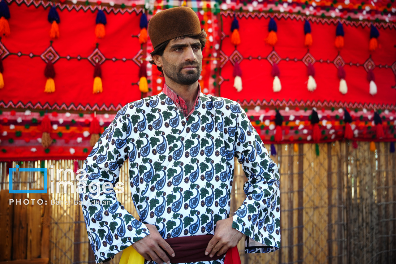 جشنواره انگور در سی سخت