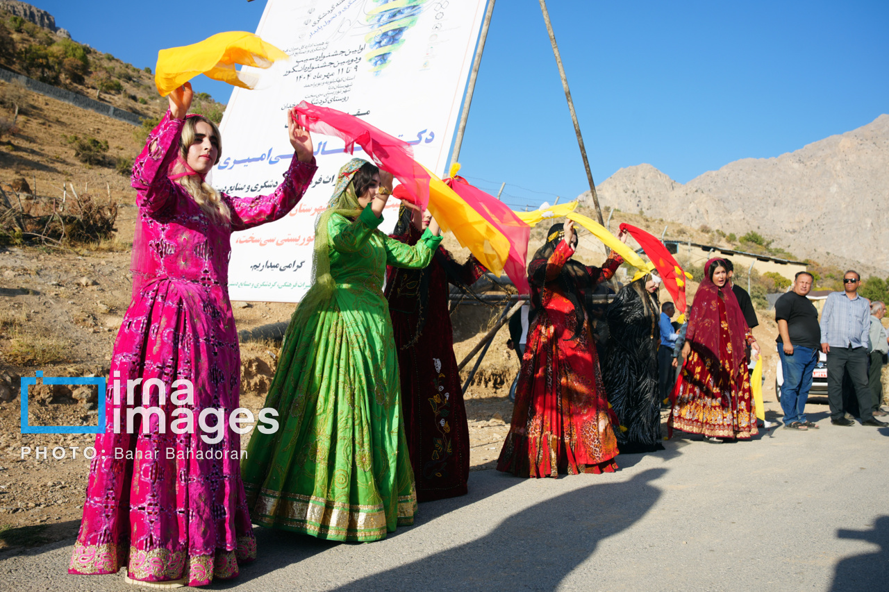جشنواره انگور در سی سخت
