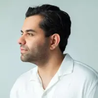 عیادت خواننده مشهور از حمید هیراد در بیمارستان