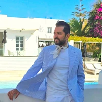 چهره ها/ تصویری از بهرام رادان و همسرش در ساحل یونان