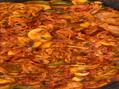 خوراک تن ماهی غذایی راحت و خوشمزه برای شام