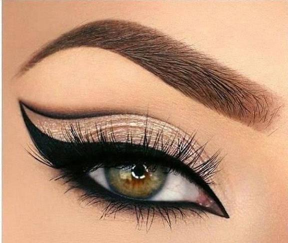 مکاپ چشم عروسکی