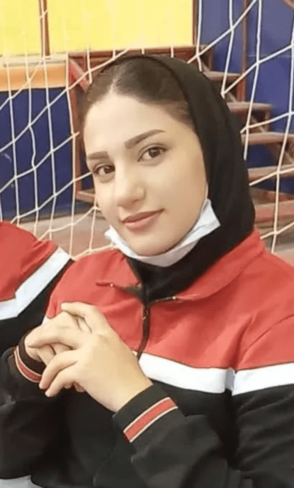 بانوی ووشوکار نهاوندی به بیماران جان دوباره بخشید