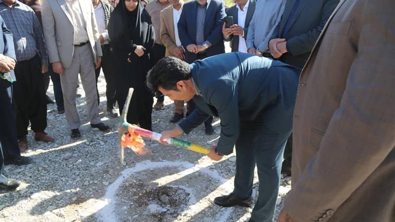 نماینده ایلام: مطالبه بحق مردم سیوان برای تامین آب محقق شد