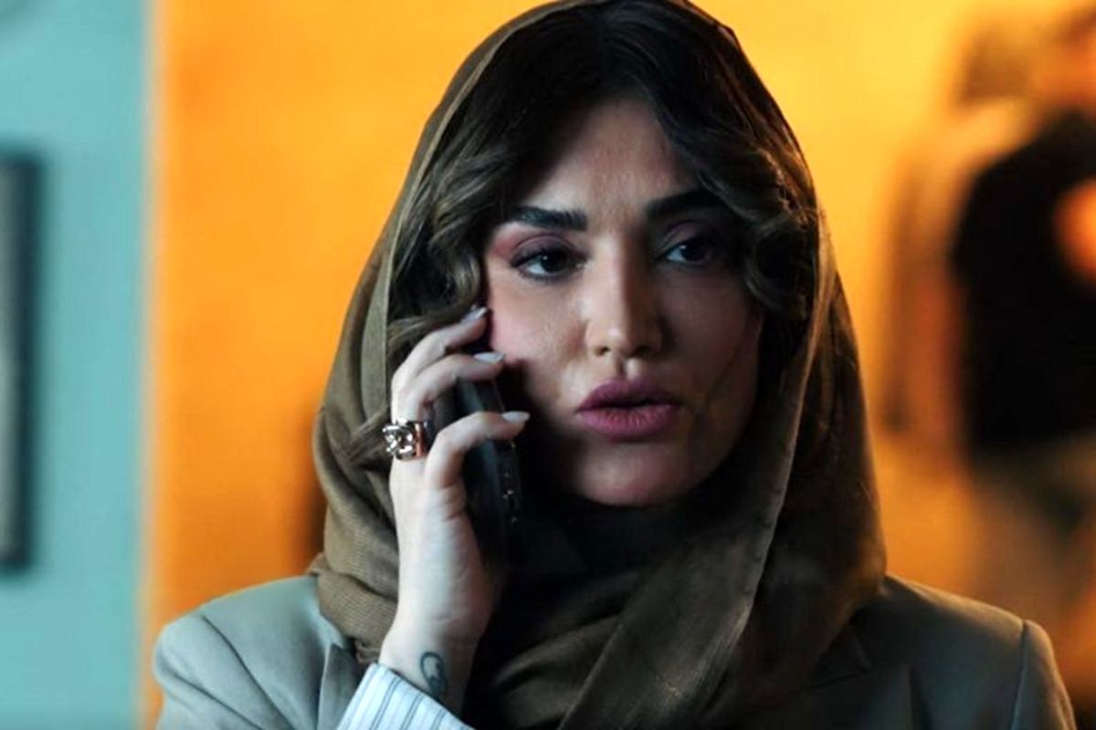 چهره ها/ سلفی پربازدیدِ سحر دولتشاهی و تارایِ سریال «شغال»