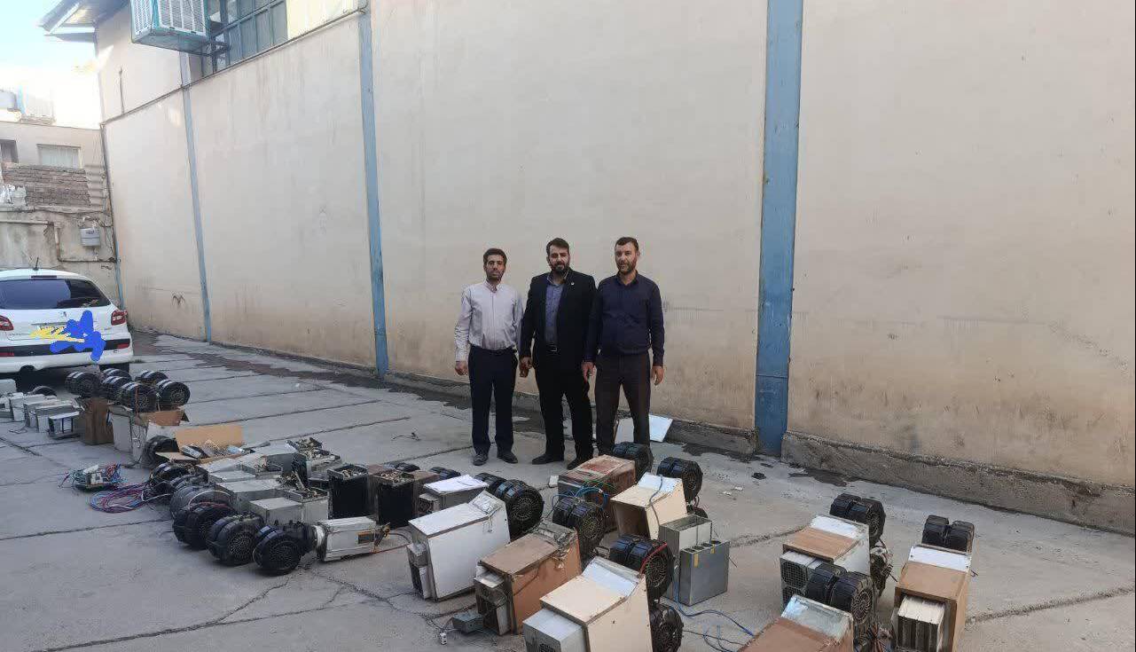 کشف ۲۶ دستگاه ماینر در بروجرد