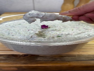 نحوه درست کردن ماست خیار مجلسی