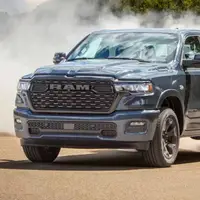رکوردشکنی فروش رم ۱۵۰۰ با بازگشت پیشرانه V8 همی