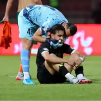 بُهت پیکانی‌ها روی چمن سرد رفسنجان