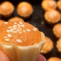 کیک لقمه‌ای بازاری