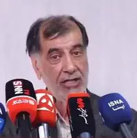 باهنر: مهر اصولگرایی بر پیشانی من خورده است ولی در مجلس می‌گفتم باید از دولت مستقر حمایت کنیم