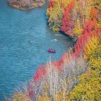 چشم اندازی از زاینده رود زیبا
