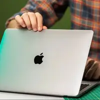 مک‌بوک پرو M5 اپل کی عرضه می‌شود؟