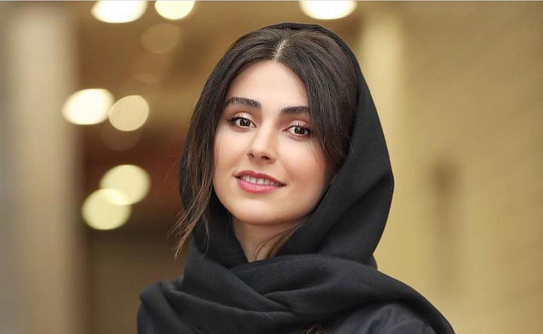چهره ها/ میکاپ متفاوت و فانتزی لاله مرزبان در عکس‌های جدیدش