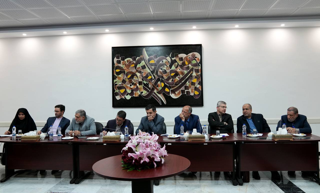 نشست مشترک کمیسیون امنیت ملی و سیاست خارجی مجلس با وزیر امور خارجه