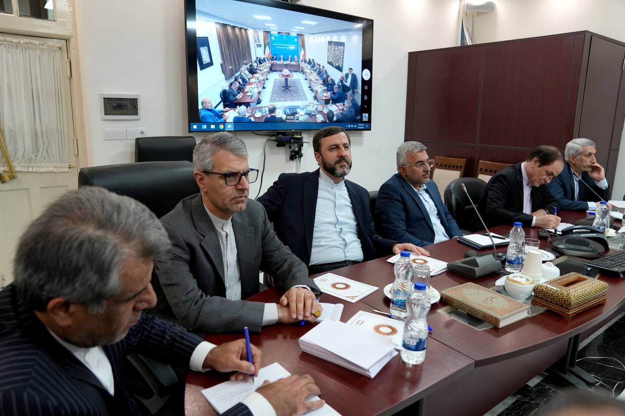 نشست مشترک کمیسیون امنیت ملی و سیاست خارجی مجلس با وزیر امور خارجه