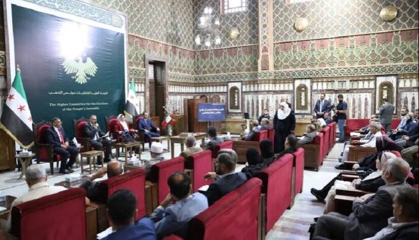 اولین انتخابات پارلمانی سوریه بعد از اسد؛ نامزدها غیرمستقیم و انتصابی انتخاب می‌شوند