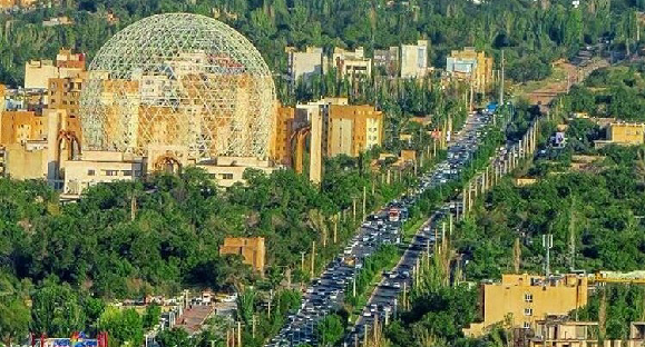 رویش هتل به جای درخت در بلوار همدان