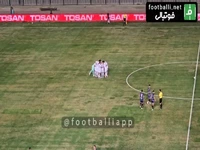 حلقه اتحاد استقلالی‌ها قبل از شروع مسابقه با چادرملو
