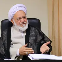 رئیس شورای فقهی بانک مرکزی: سالانه ۸ میلیارد دلار ارز صادراتی برنمی‌گردد