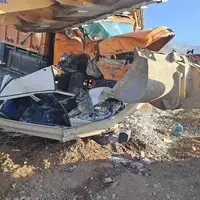 افزایش مصدومان تصادف زنجیره‌ای آبسرد به ۲۵ نفر؛ 2 نفر فوت کردند