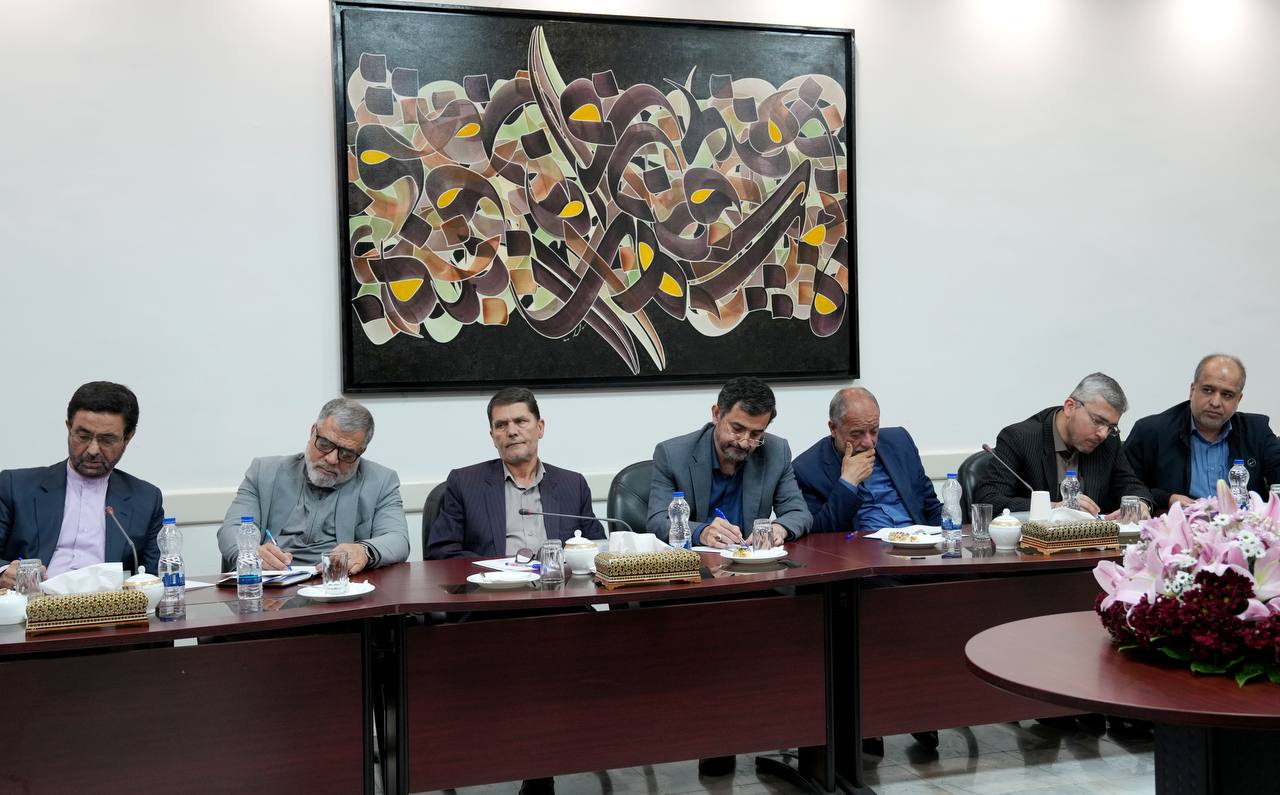 نشست مشترک کمیسیون امنیت ملی و سیاست خارجی مجلس با وزیر امور خارجه