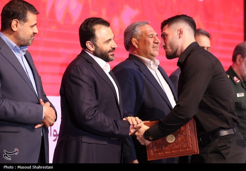 عکس/ مراسم تجلیل از ملی‌پوشان کشتی ایران 