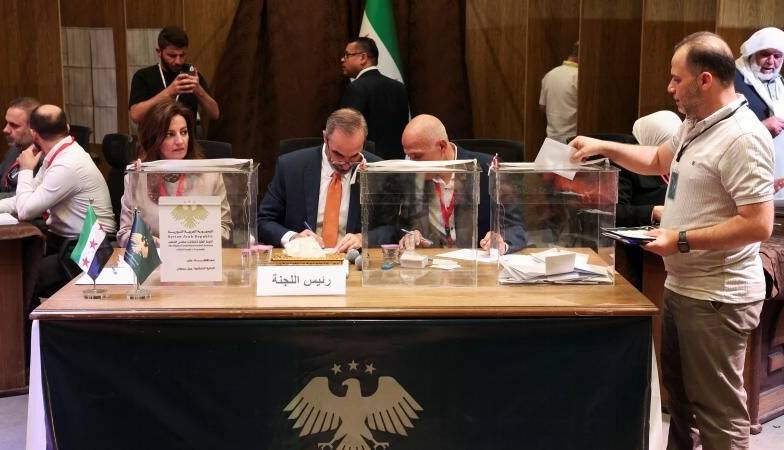 روزنامه لبنانی: دموکراسی ابداعی الجولانی؛انتخابات بدون مشارک یک سوم سوری‌ها برگزار شد
