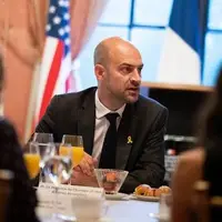 فرانسه از پیشرفت در توافق تبادل زندانیان با ایران خبر داد
