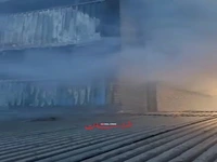لحظات اولیه حریق انبار پنبه در مشهد