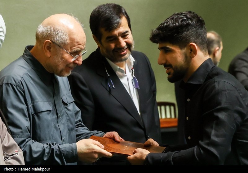 عکس/ تقدیر از مدال‌آوران، کادر فنی و مسئولان تیم‌های ملی کشتی آزاد و فرنگی