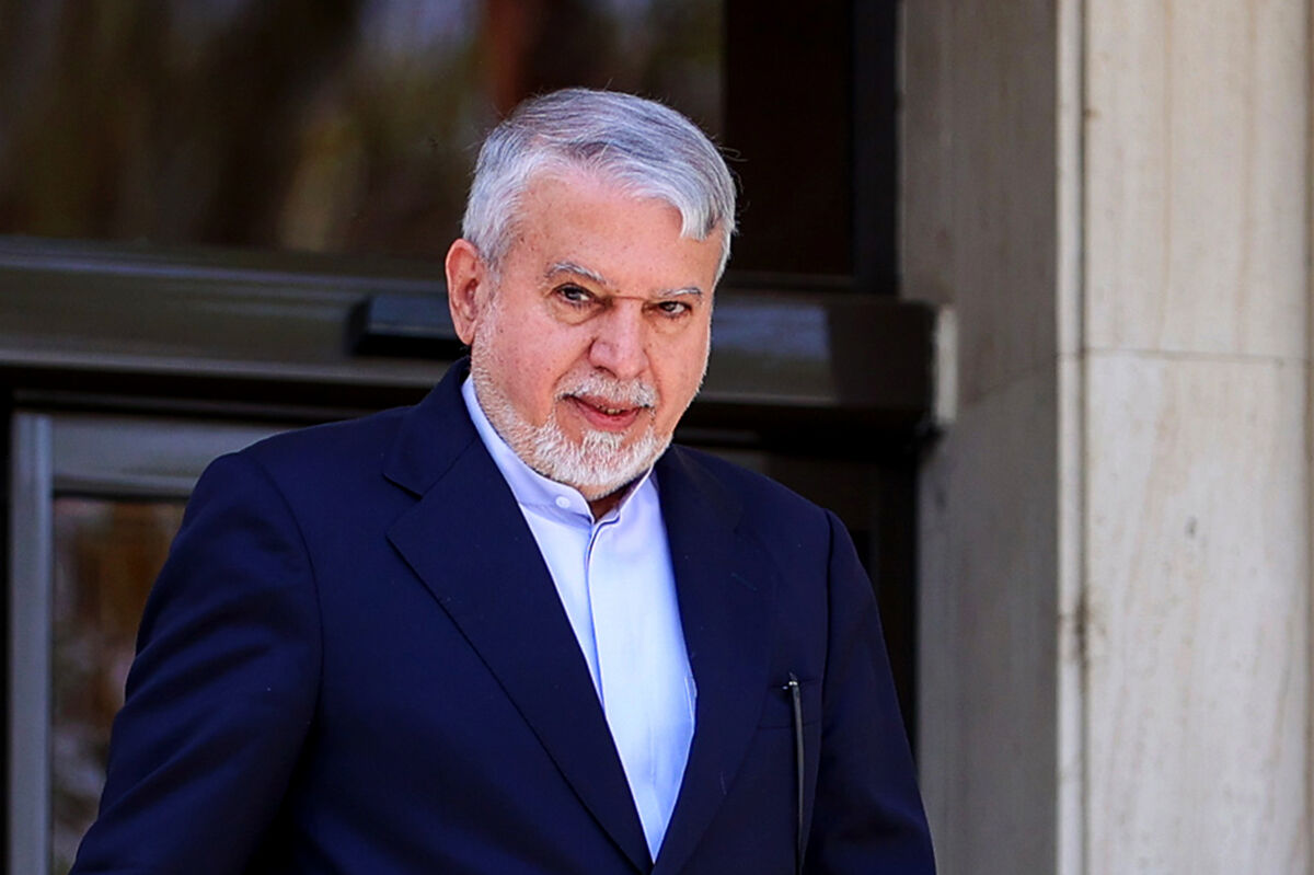 سرمقاله خراسان/ آقای وزیر میراث! گره را از این کورتر نکنید!