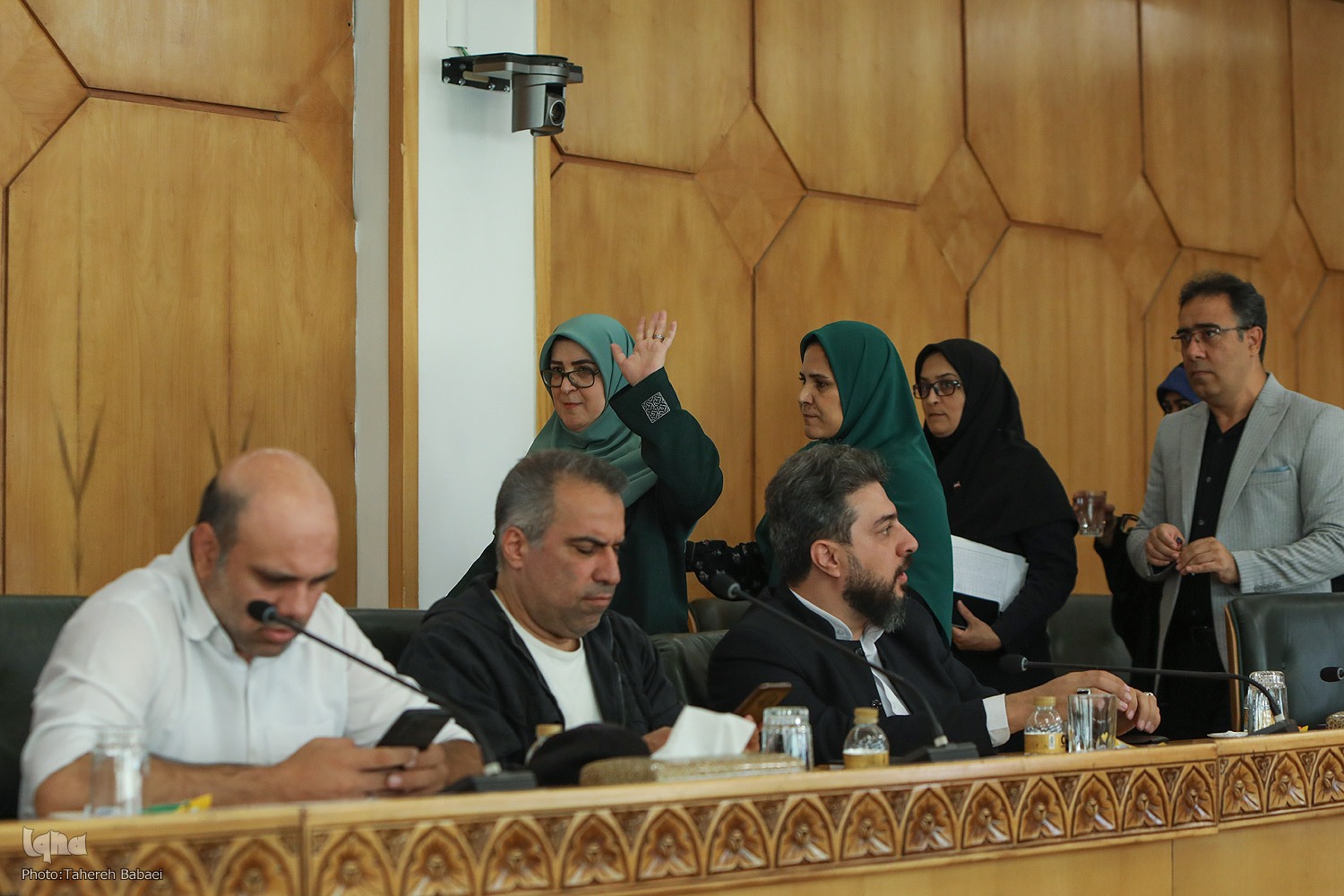 عکس/ بدحال شدن سخنگوی دولت در نشست خبری