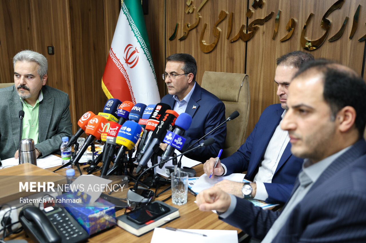نشست خبری رئیس سازمان اداری و استخدامی کشور