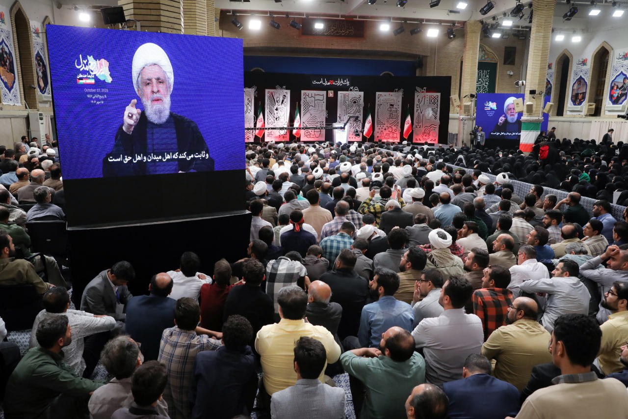 عکس/ رویداد ملی «ایران همدل» در حسینیه امام خمینی(ره)