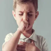 توصیه یک متخصص طب اورژانس کودکان برای درمان سرفه زیاد در کودکان