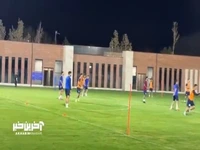 امیر قلعه نویی سرمربی تیم ملی ناظر بر تمرین ملی پوشان
