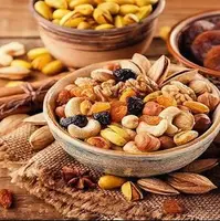 آیا خوردن گرمی باعث جوش زدن می شود؟