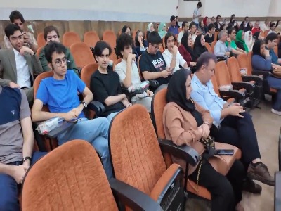 تجلیل از رتبه‌های برتر کنکور سراسری در بوشهر