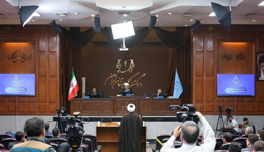 وکیل شکات: گروهک منافقین در عملیات چلچراغ بیش از ۸ هزار ایرانی را به شهادت رساندند