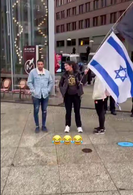 «بزرگ‌ترین تجمع حامیان اسرائیل» در آلمان با حضور ۳ نفر برگزار شد!