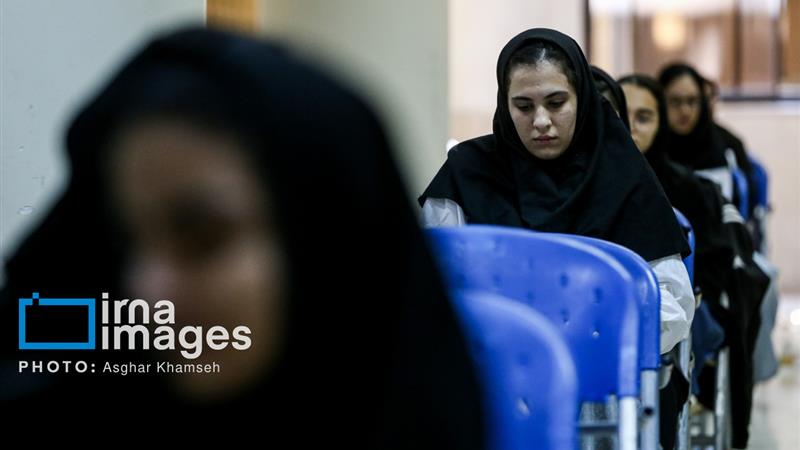 مراکز علمی‌کاربردی با تضمین اشتغال مجوز می‌گیرند؛ تحصیل ۲۳۰ هزار دانشجو