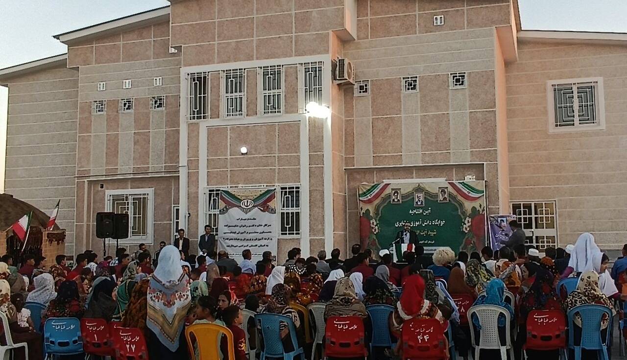 خوابگاه دانش‌آموزان مرزنشین گنبدکاووس افتتاح شد