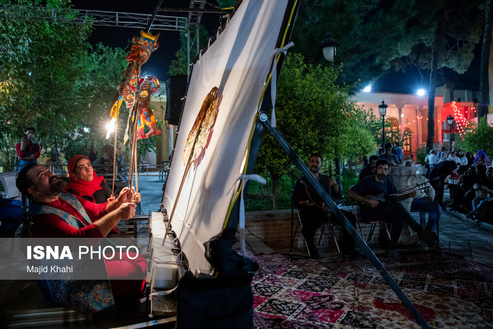 جشنواره نمایش‌های آیینی و سنتی در تهران