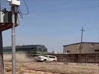 تصادف هولناک قطار با یک خودرو در عراق