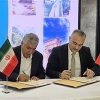 تفاهم‌نامه گردشگری ایران و عراق در بغداد امضا شد