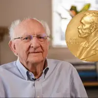 بدون همراهانم هیچ‌ چیز میسر نمی‌شد