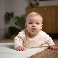 فواید و مضرات استفاده از پستانک