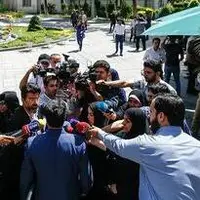 حاشیه‌های اقتصادی حیاط دولت بدون وزرای مربوطه!